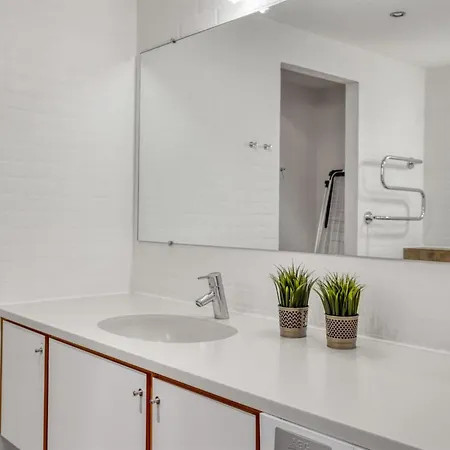 Apartment Ogoti - 500m From The Sea By Interhome